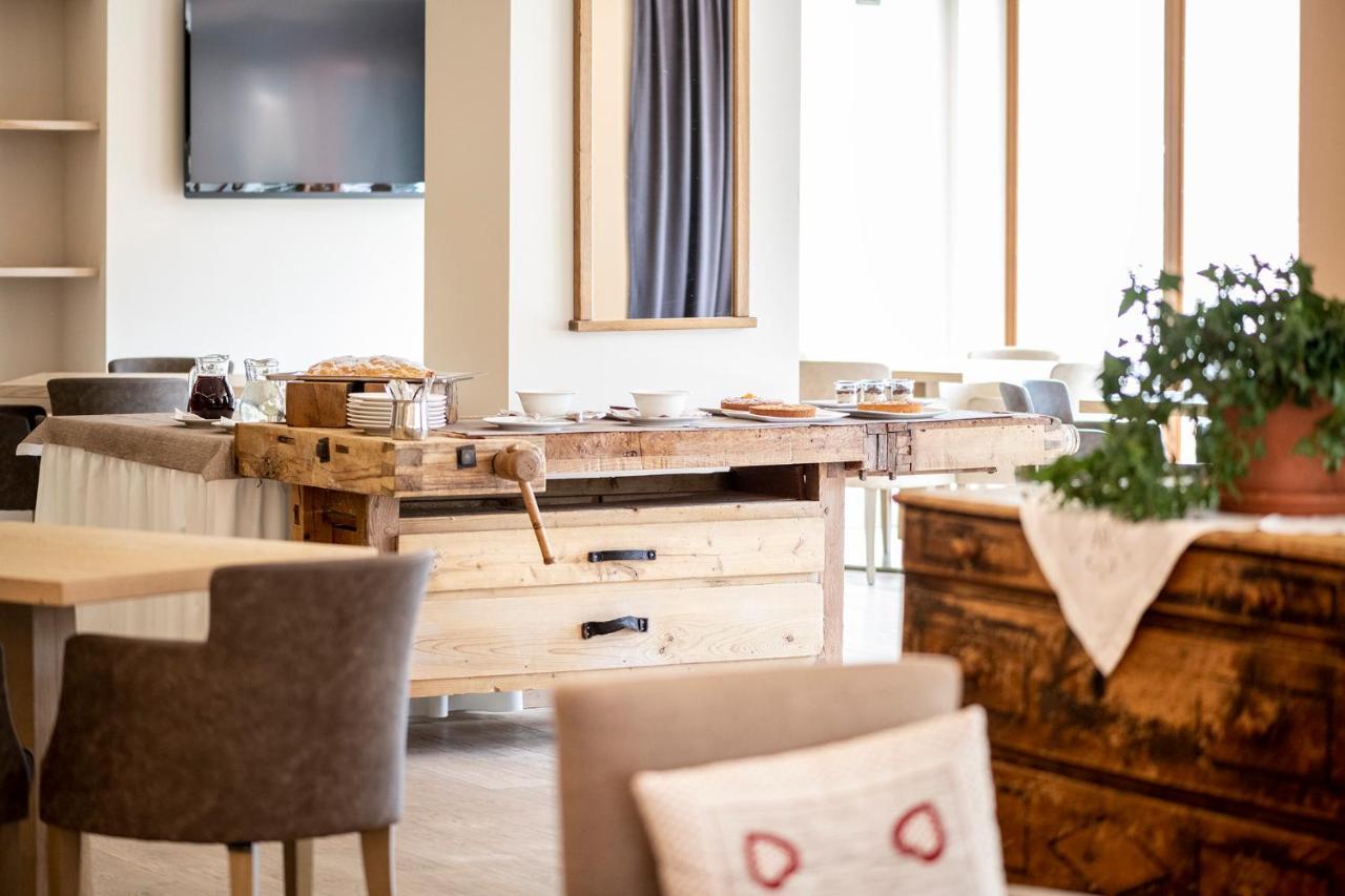 Design & Suite Hotel Ciarnadoi Vigo di Fassa Buitenkant foto